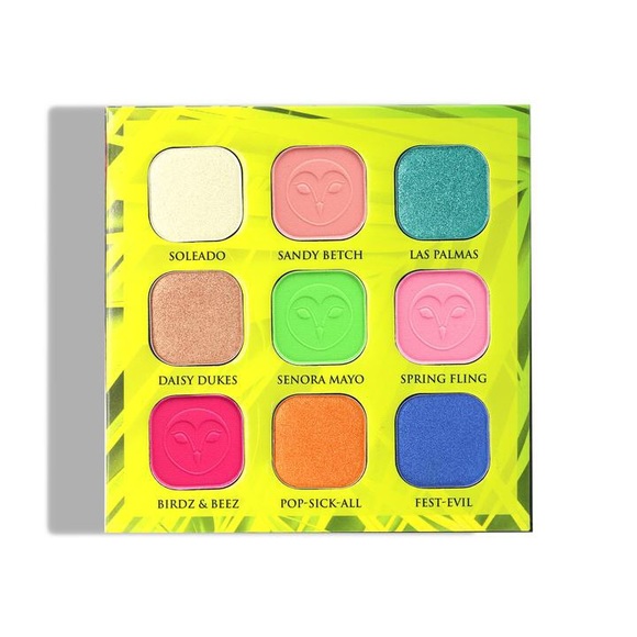 🎀HANK & HENRY Spring Fling Eyeshadow Palette - Picture 3 of 6